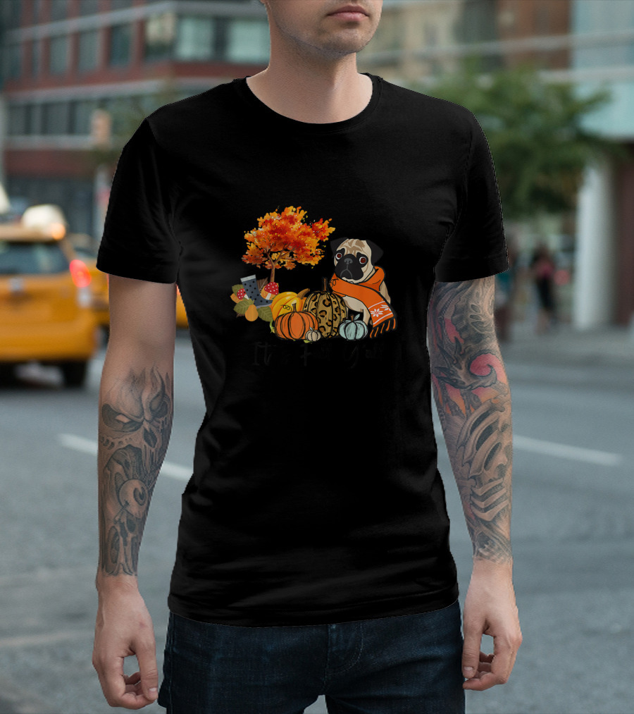 Its Fall Yall Pug Dog with Pumpkins and Autumn Tree T-Shirt