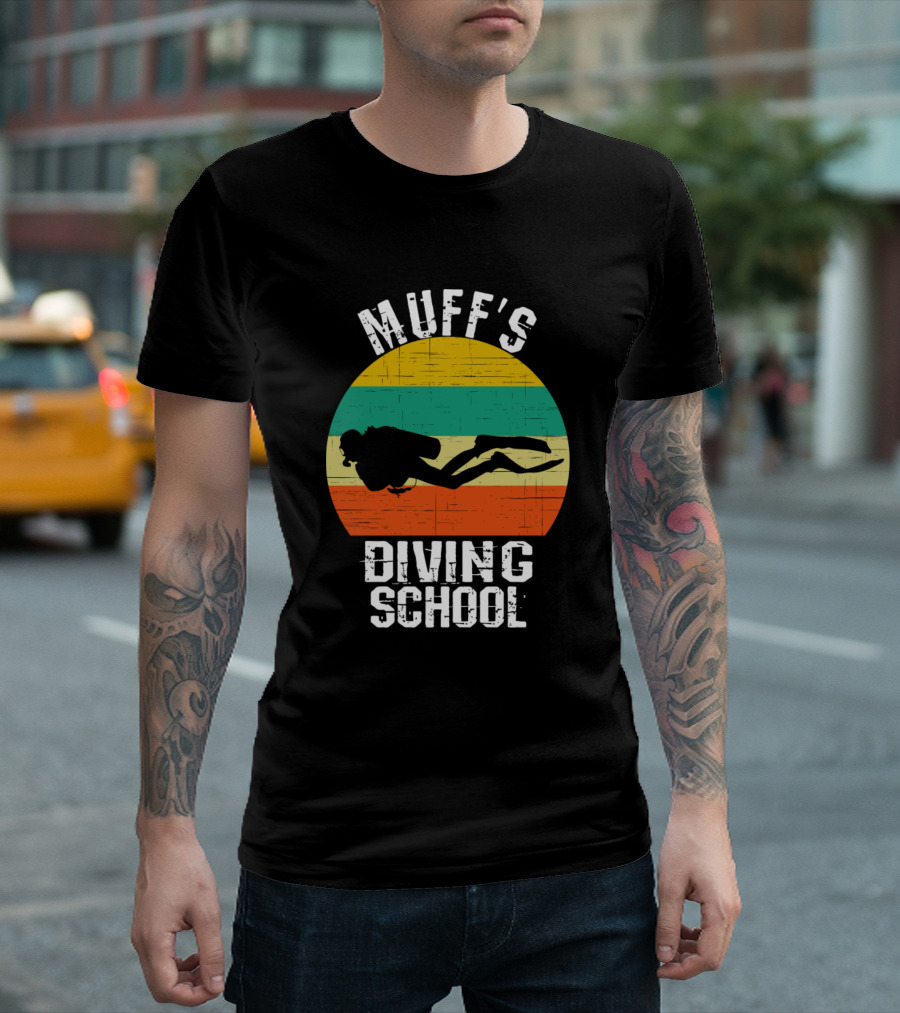 MUFF'S DIVING SCHOOL Retro Scuba Diver Sunset T-Shirt