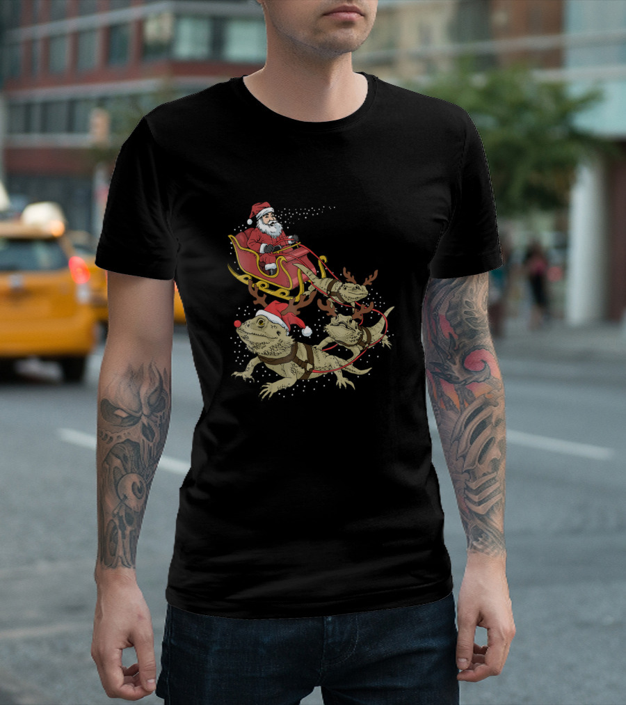 Santa Sleigh Ride with Bearded Dragon Reindeer Christmas Reptile Lover T-Shirt