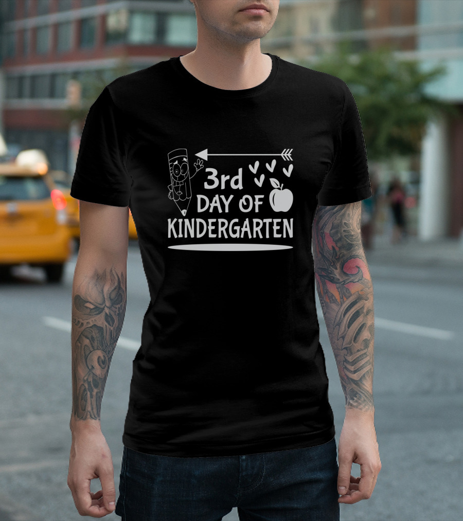 3rd Day Of Kindergarten Pencil Arrow Hearts Apple T-Shirt