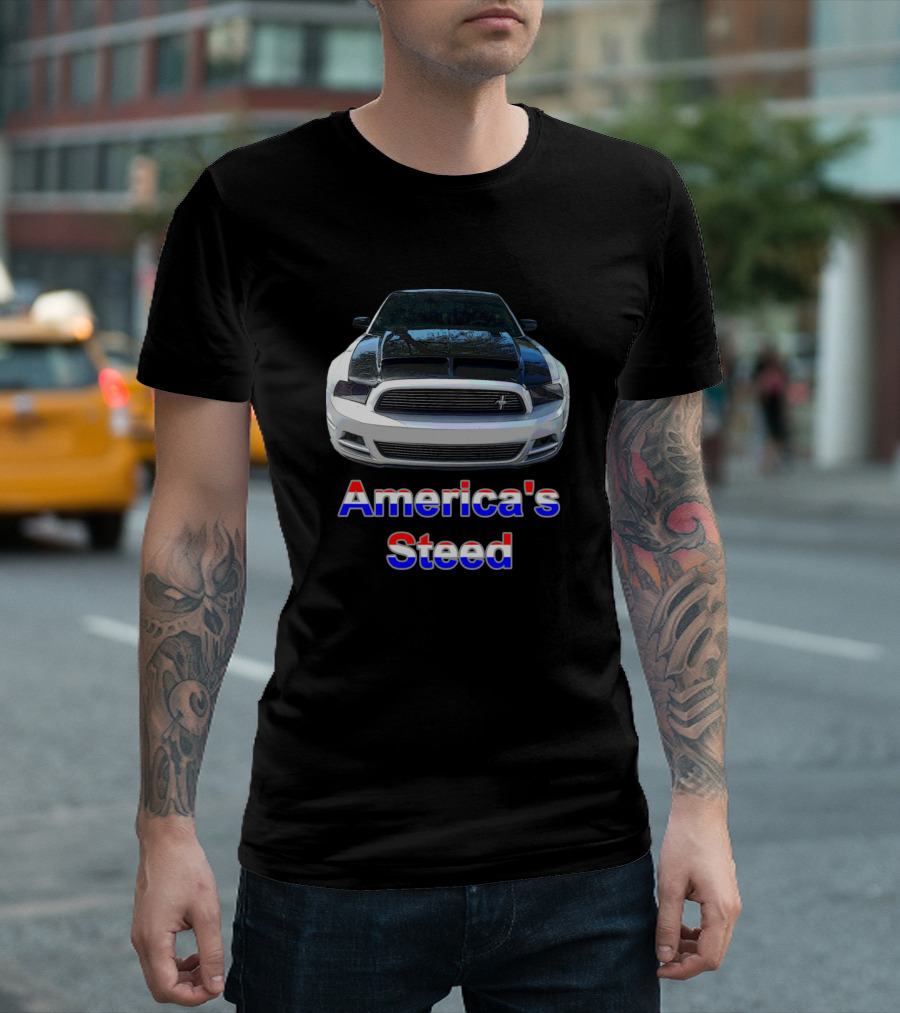 Mustang America's Steed Front View Classic Car T-Shirt