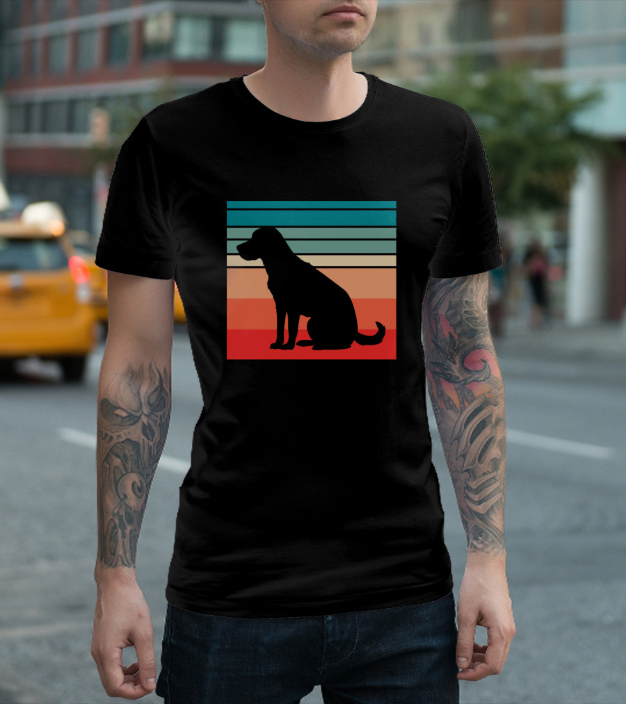 Retro Labrador Retriever Sitting Sunset Stripes T-Shirt
