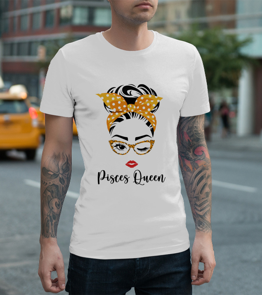 Pisces Queen Woman Leopard Glasses Polka Dot Headband Red Lips T-Shirt