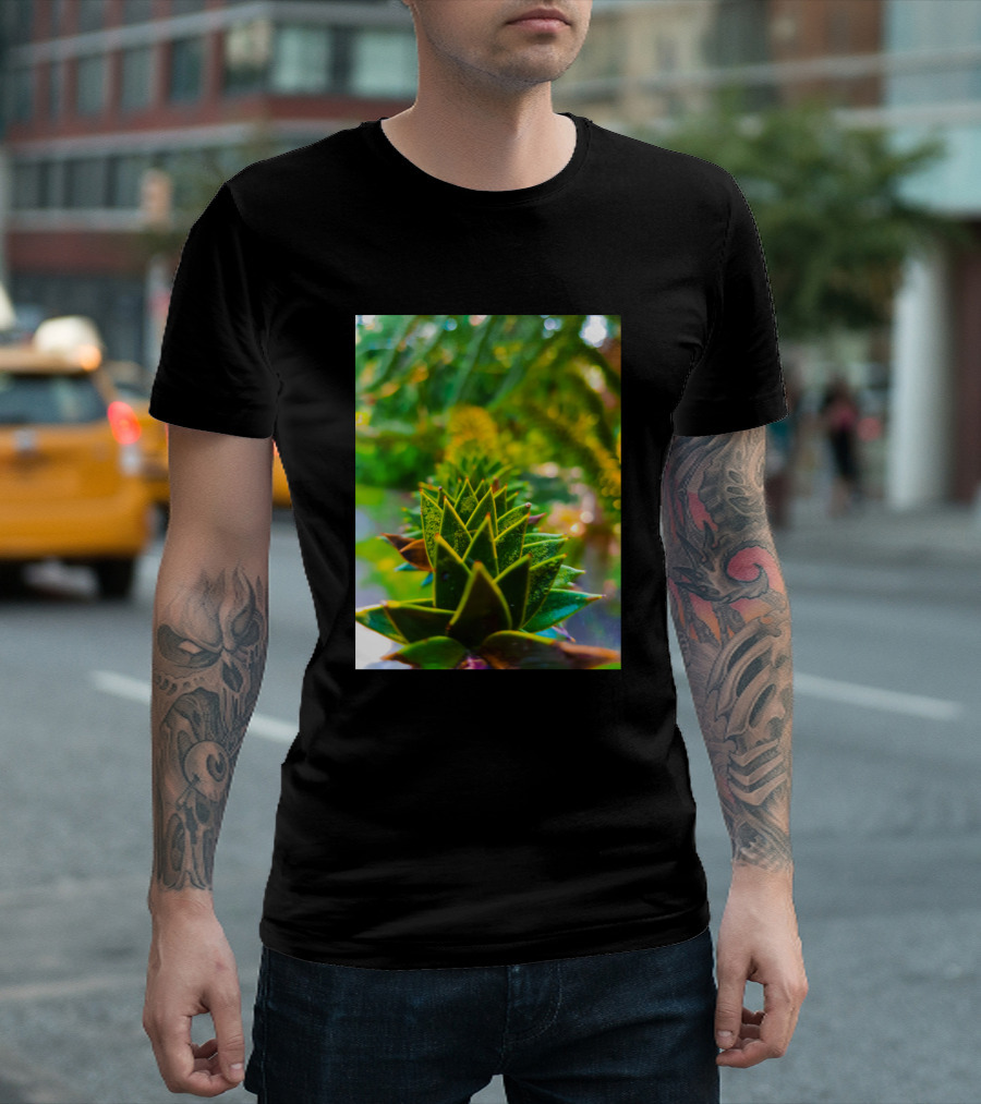 Spiky Road Macro Leaf Nature Green Texture Wallpaper T-Shirt