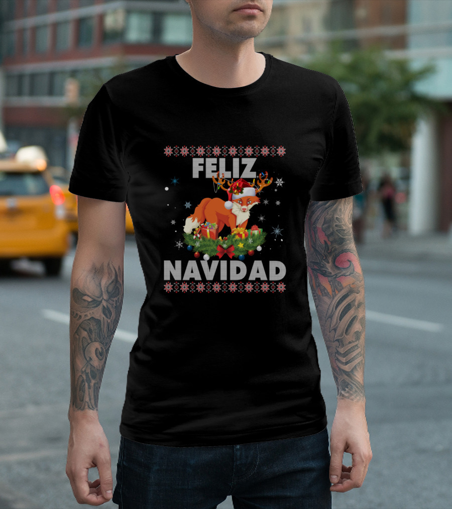 Feliz Navidad Fox Holiday Santa Hat Reindeer Antlers Christmas Wreath T-Shirt