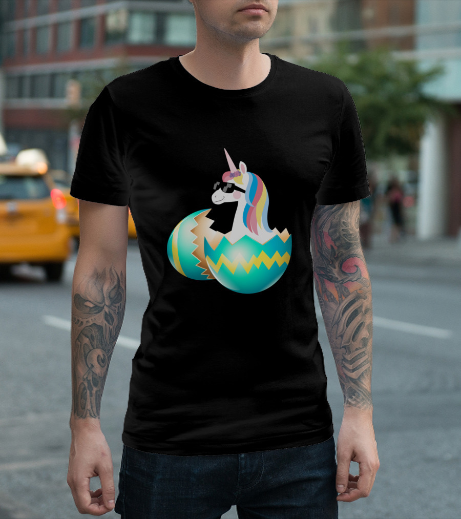 Baby Unicorn Wearing Sunglasses Hatching From Easter Egg Easter Day T-Shirt