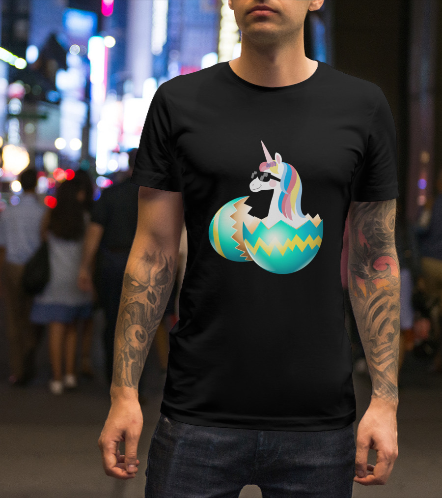 Baby Unicorn Wearing Sunglasses Hatching From Easter Egg Easter Day T-Shirt