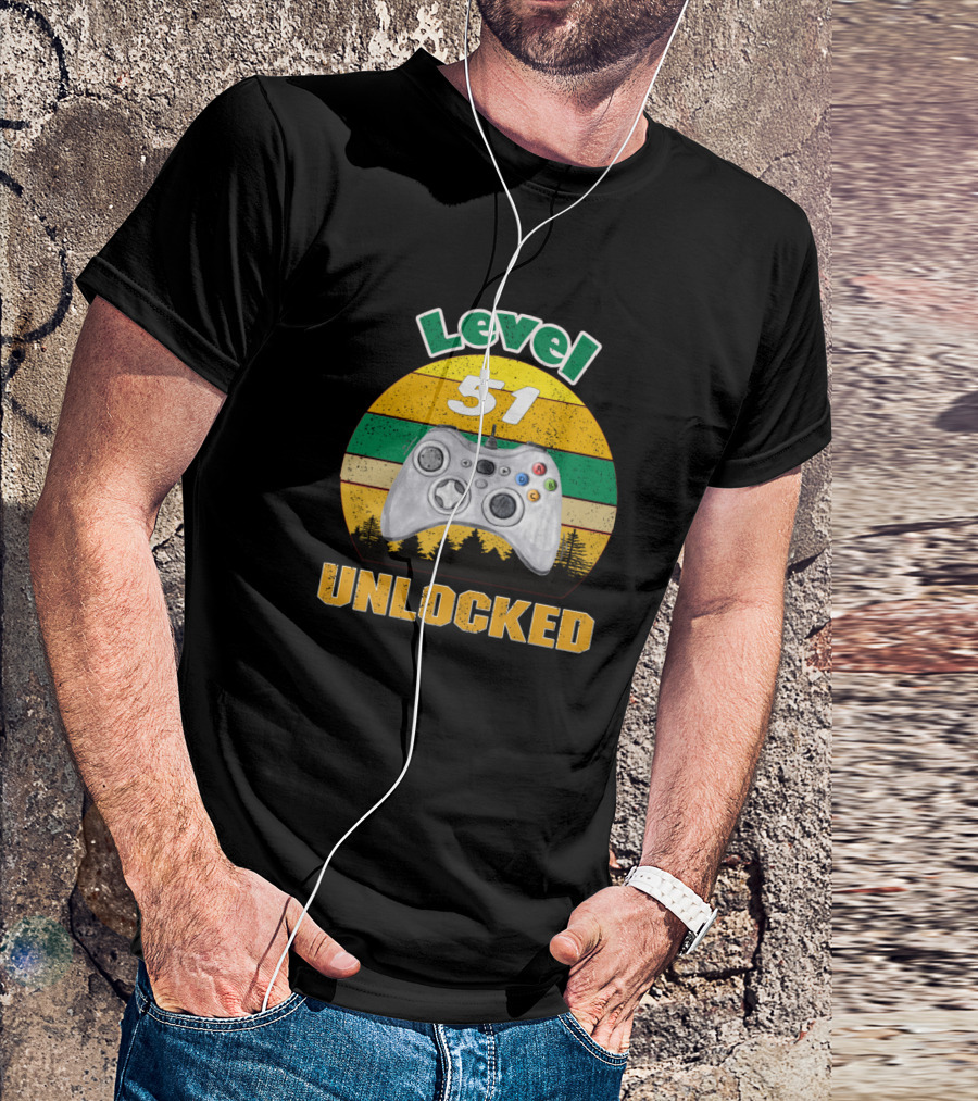 Level 51 Unlocked Vintage Gaming Controller Retro Stripes T-Shirt