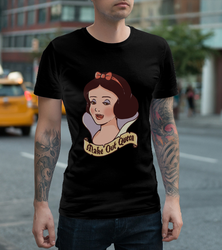 Make Out Queen Snow White T-Shirt