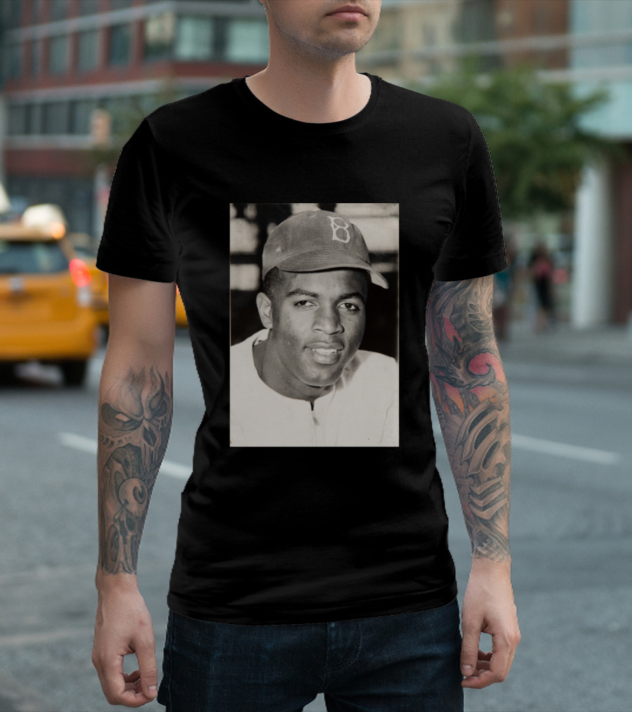 Jackie Robinson Historic Brooklyn Baseball Legend T-Shirt