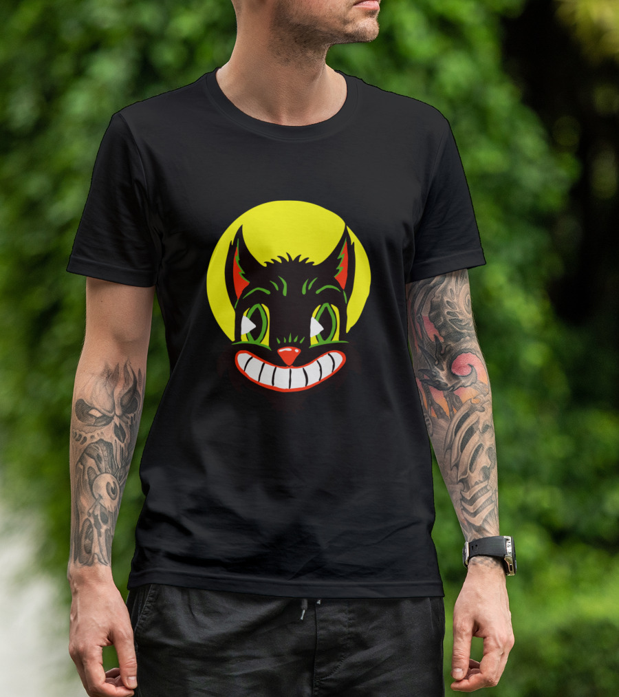 Vintage Cat Yellow Moon Grinning Face T-Shirt