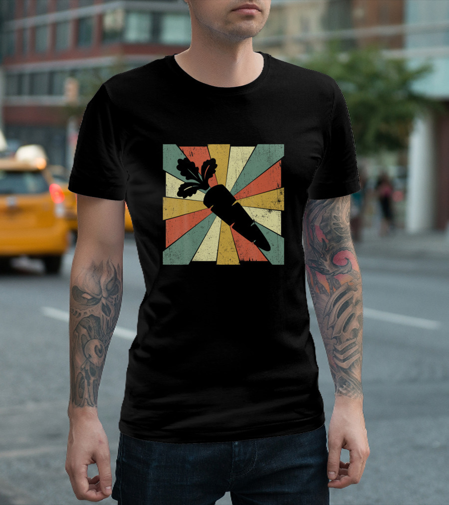 Vintage Carrot Vegetables Retro Sunburst Background T-Shirt