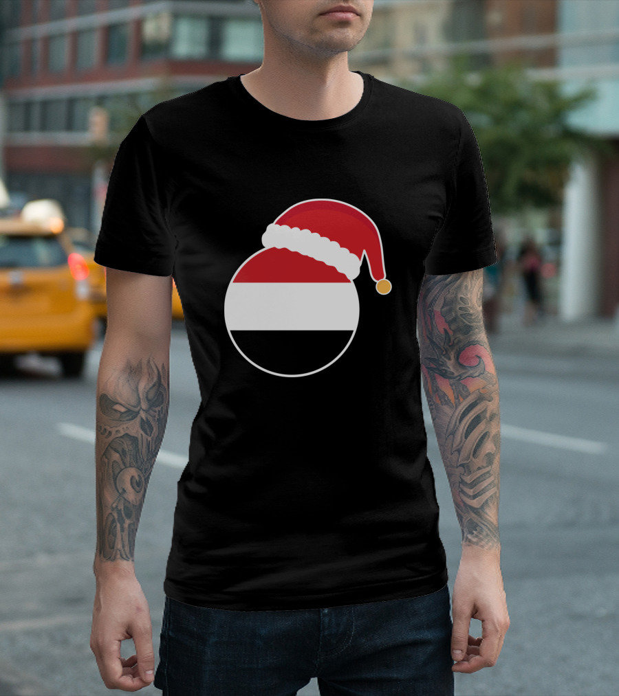 Christmas Yemen Flag Santa Claus Hat T-Shirt