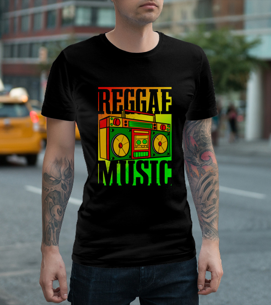 Reggae Music Boombox Vintage Jamaican Vinyls T-Shirt