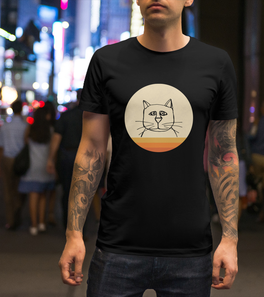 Retro Cat Line Drawing Face On Minimalist Background T-Shirt