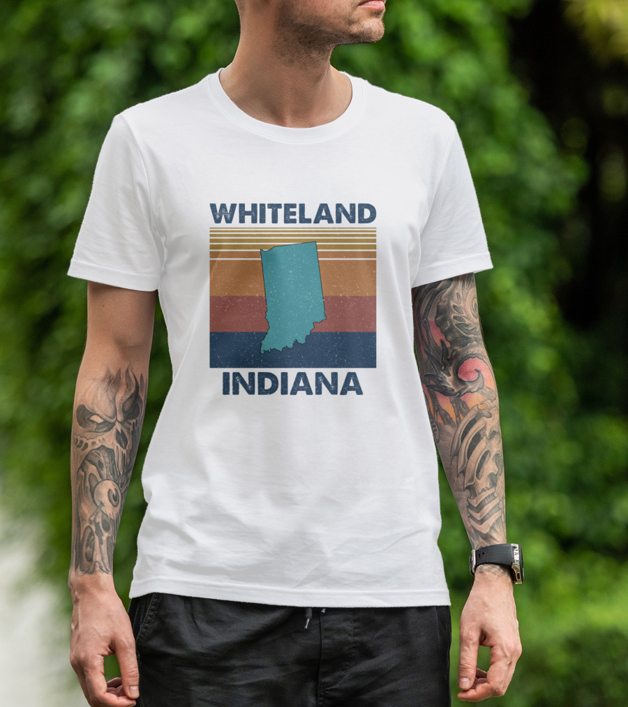 Whiteland Indiana Vintage Style State Silhouette Retro Stripe Background T-Shirt