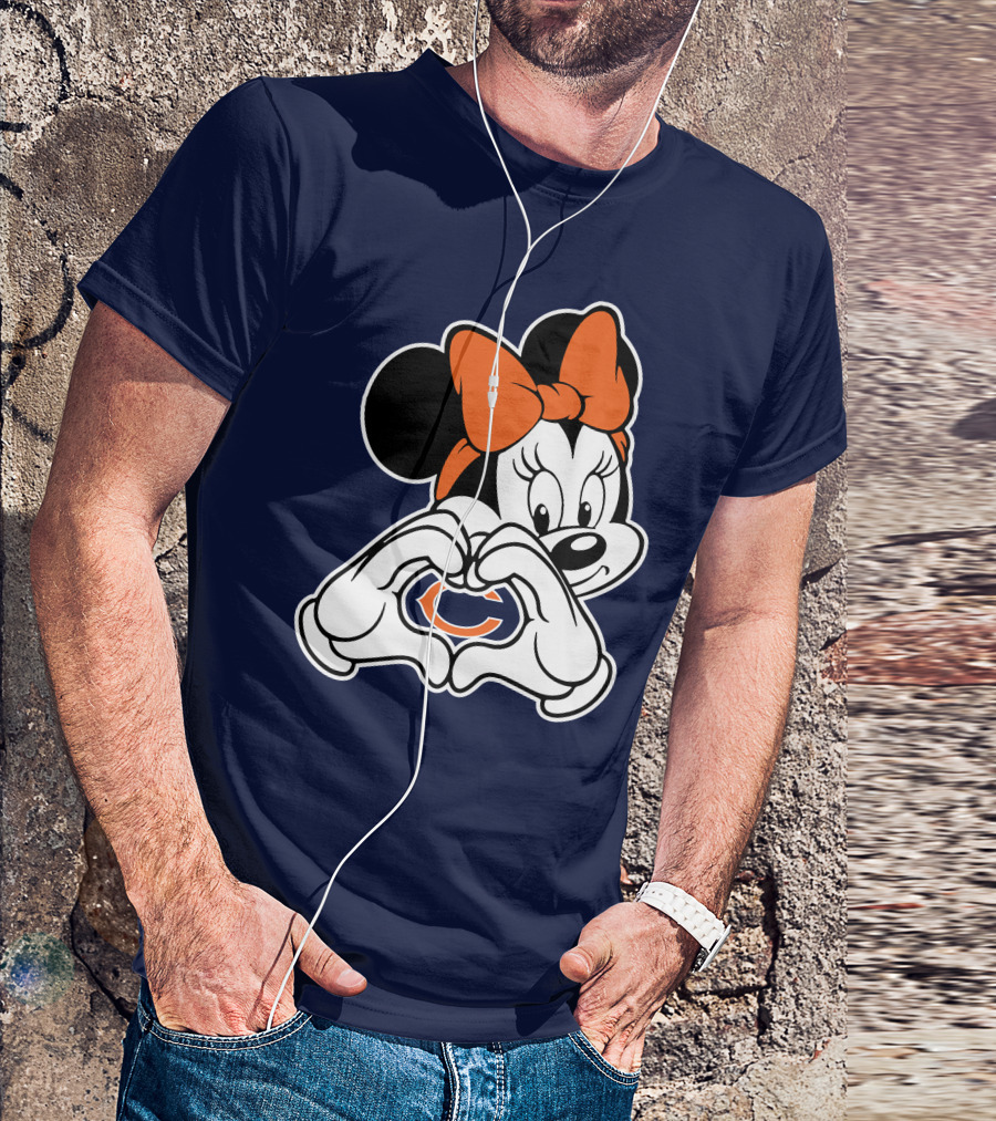 Chicago Bears Minnie Mouse Heart Hands T-Shirt