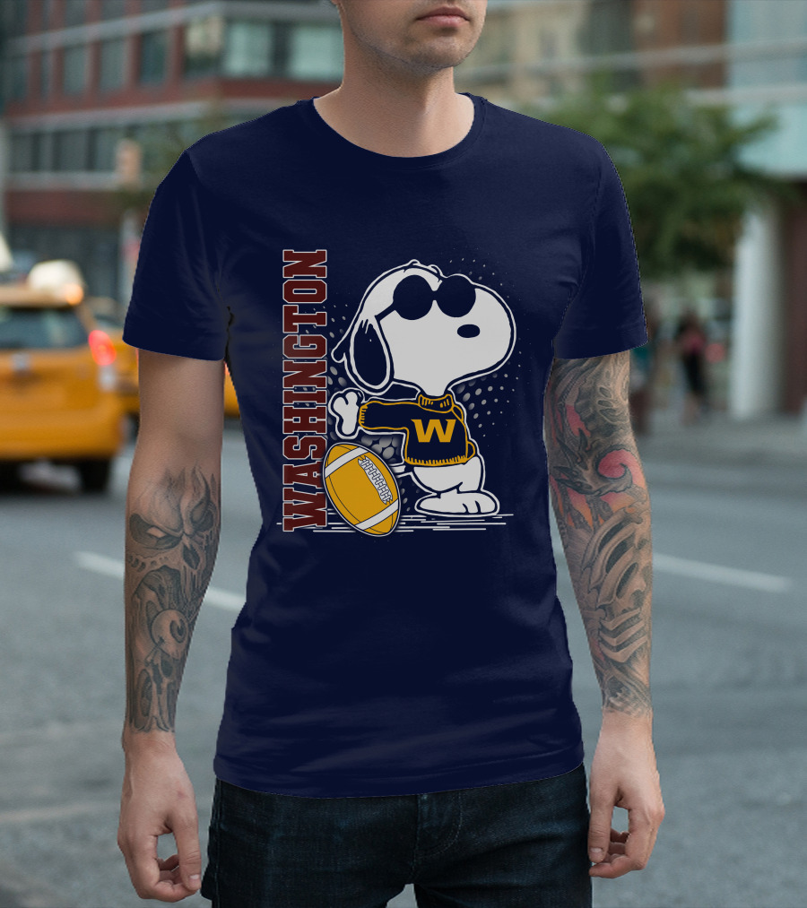 Snoopy Washington Football W Sweater Sunglasses T-Shirt