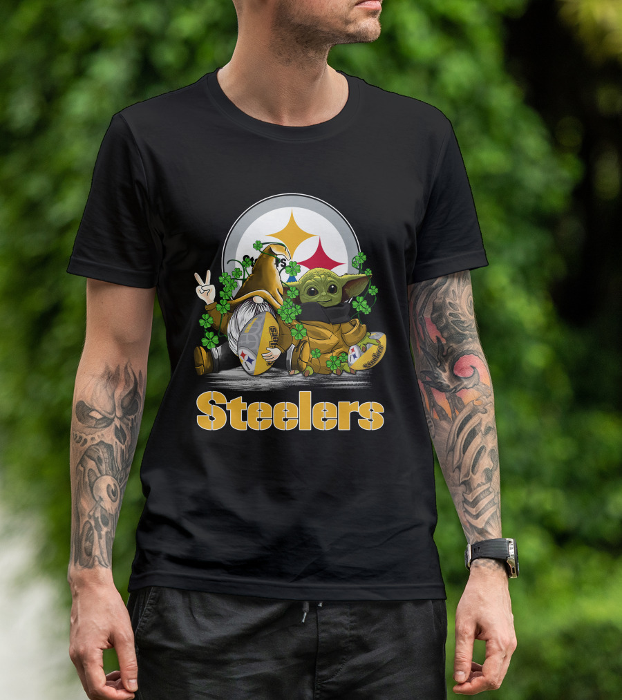 Steelers Shamrock Gnome And Green Alien Football T-Shirt