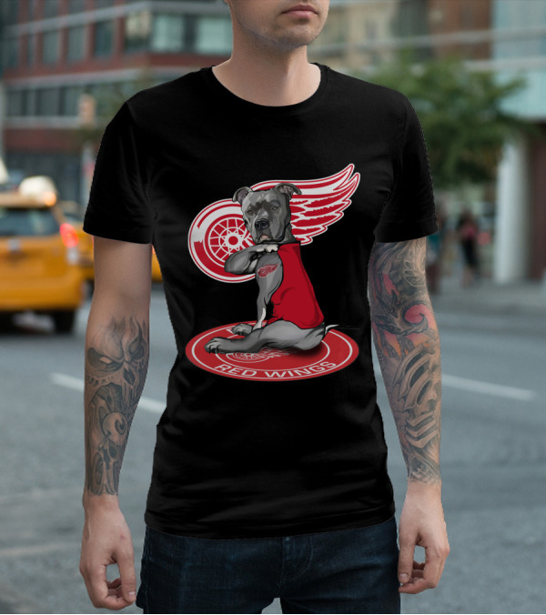 Detroit Red Wings Dog With Logo Wings And Red Vest T-Shirt