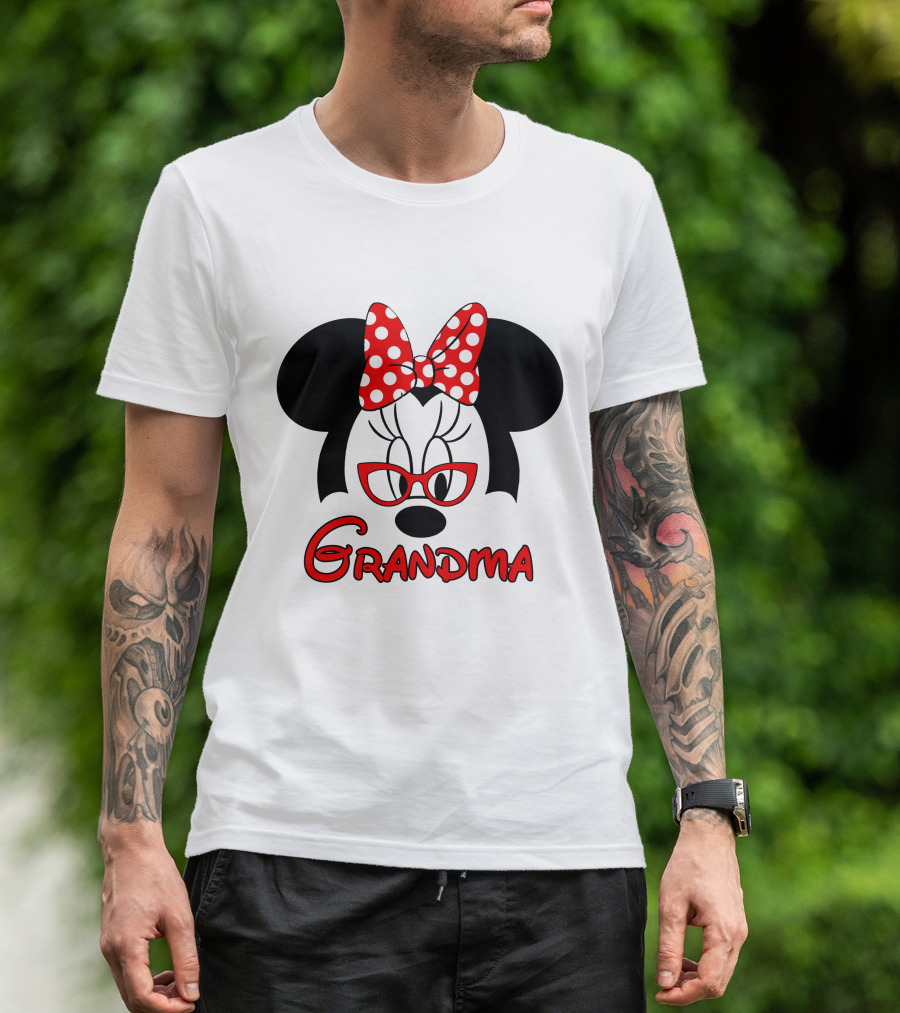 Minnie Grandma Polka Dot Bow Red Glasses T-Shirt