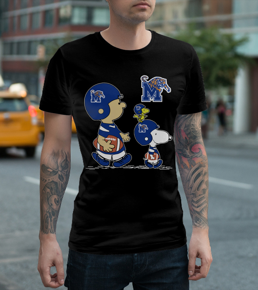 Memphis Tigers Football Peanuts Characters Charlie Brown And Snoopy T-Shirt