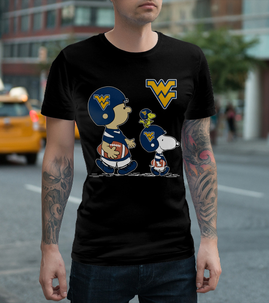 West Virginia Mountaineers Peanuts Football Characters T-Shirt