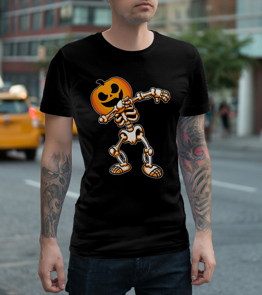 Dabbing Skeleton With Pumpkin Head Halloween Humor T-Shirt