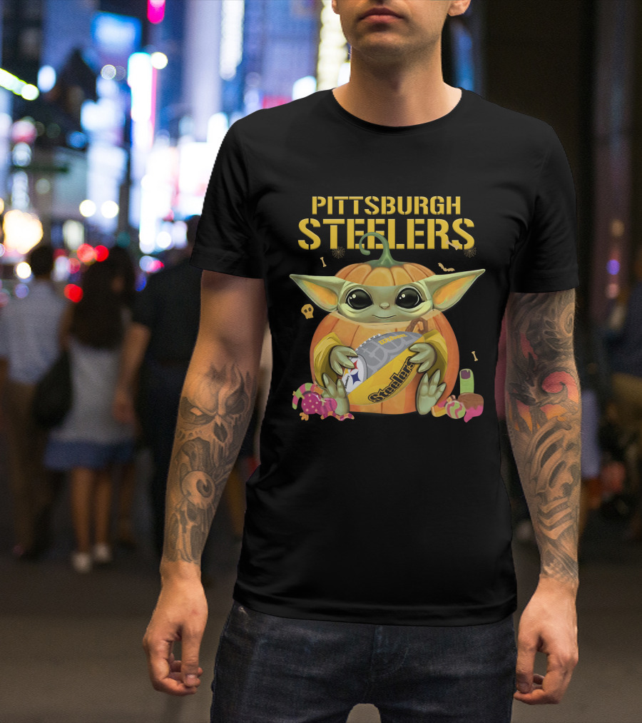 Pittsburgh Steelers Yoda Football Pumpkin Halloween Candy T-Shirt