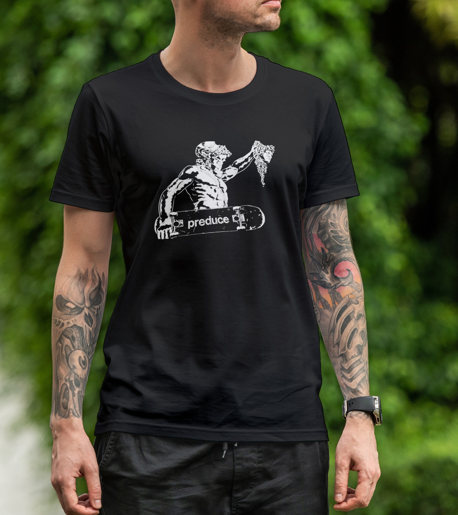 Preduce X Trk Skateboard Statue Grapes Black T-Shirt