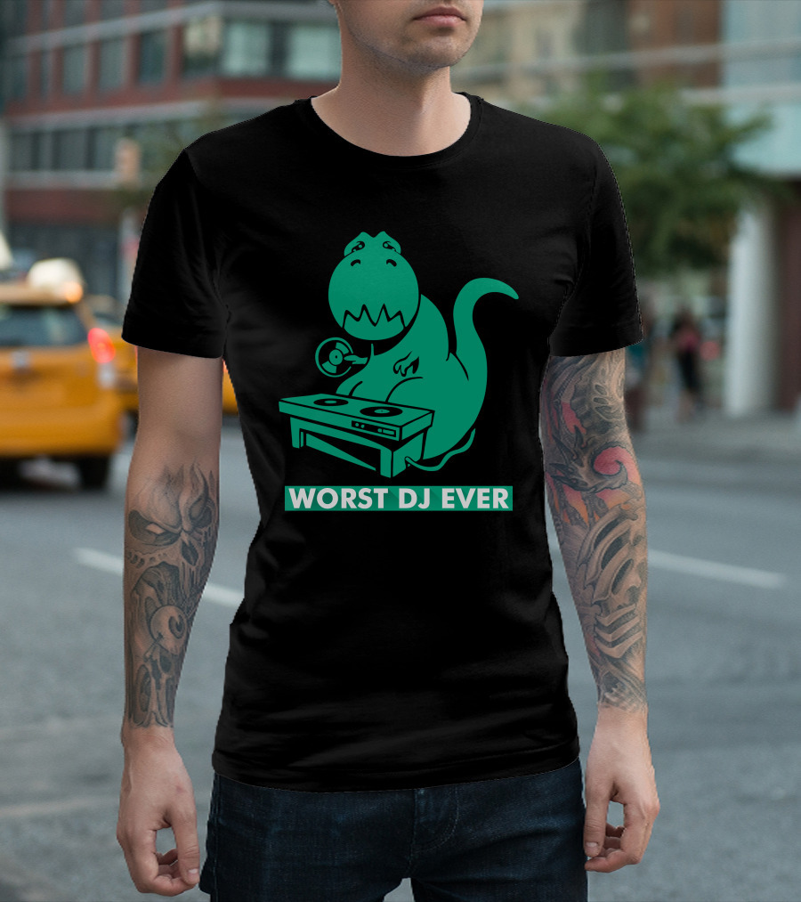 Worst DJ Ever Dinosaur Mixing On Turntables T-Shirt