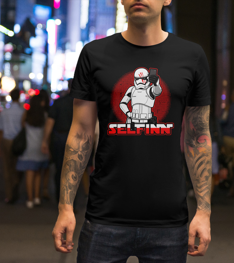 Selfinn Stormtrooper Taking A Selfie T-Shirt