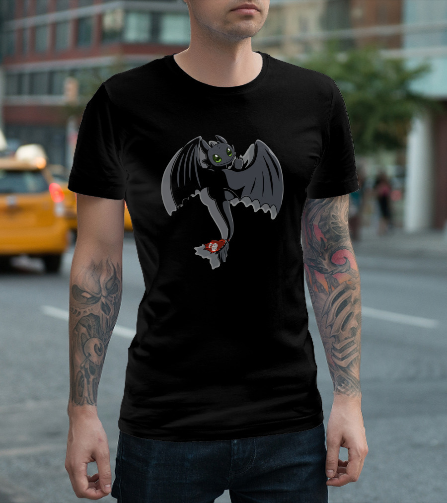Toothless Flying With Red Viking Tail Flag Iconic Character T-Shirt