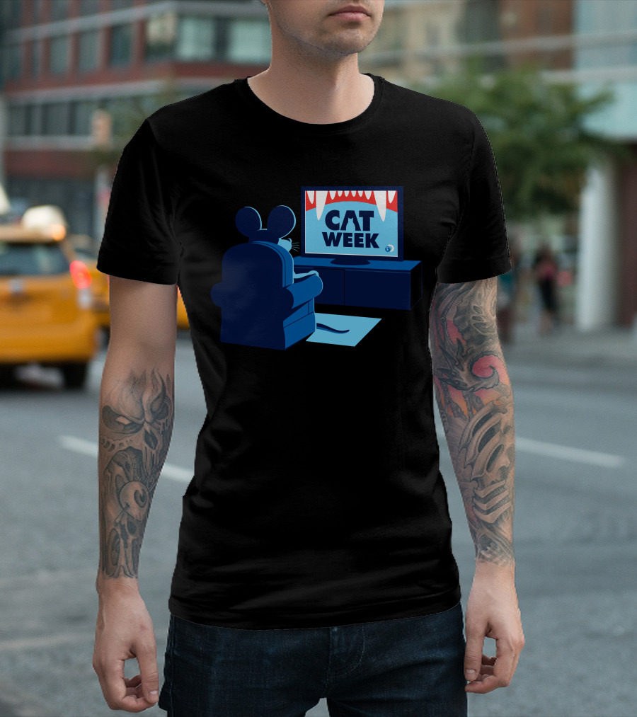Mouse Watching Cat Week On TV T-Shirt