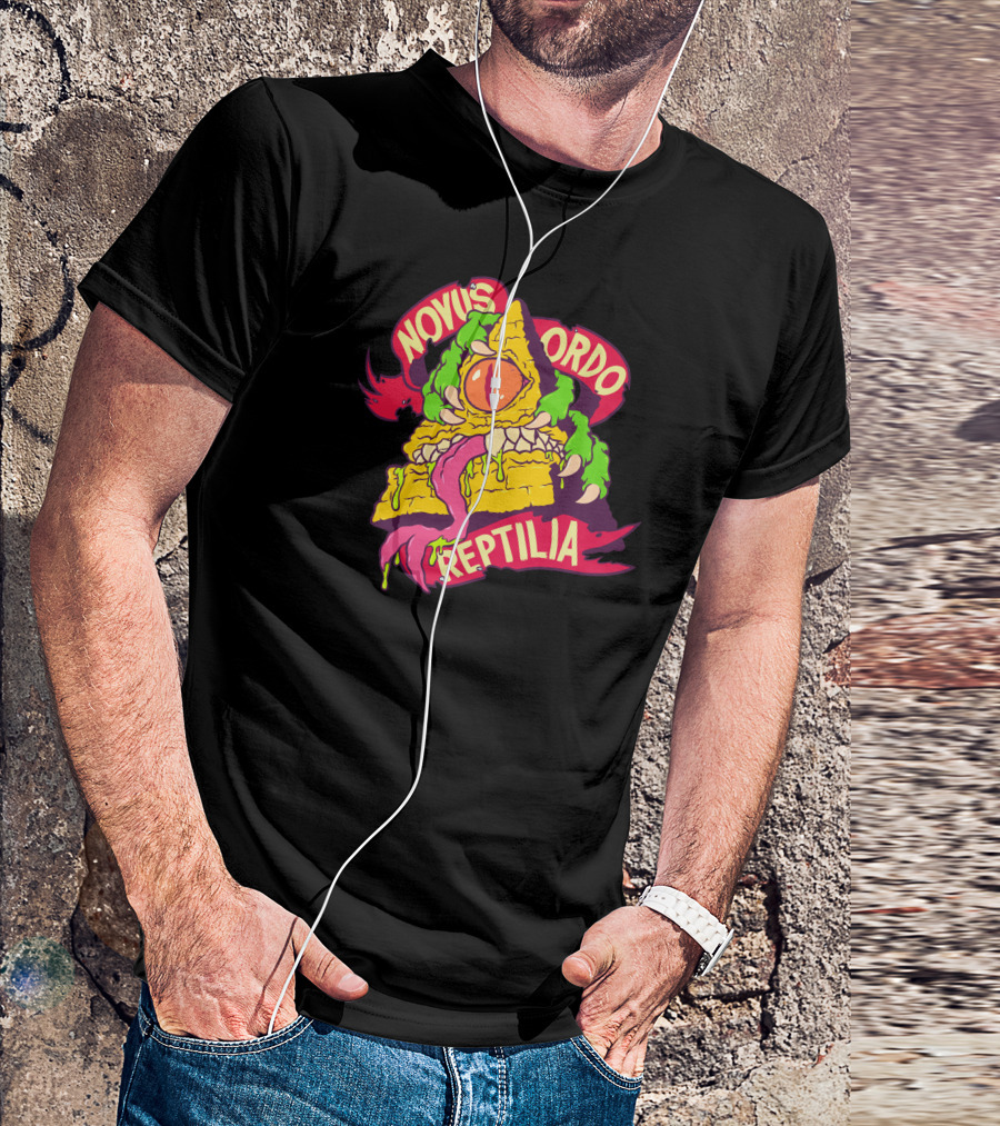 Novus Ordo Reptilia Pyramid Eye Creature With Green Tentacles And Red Flames T-Shirt