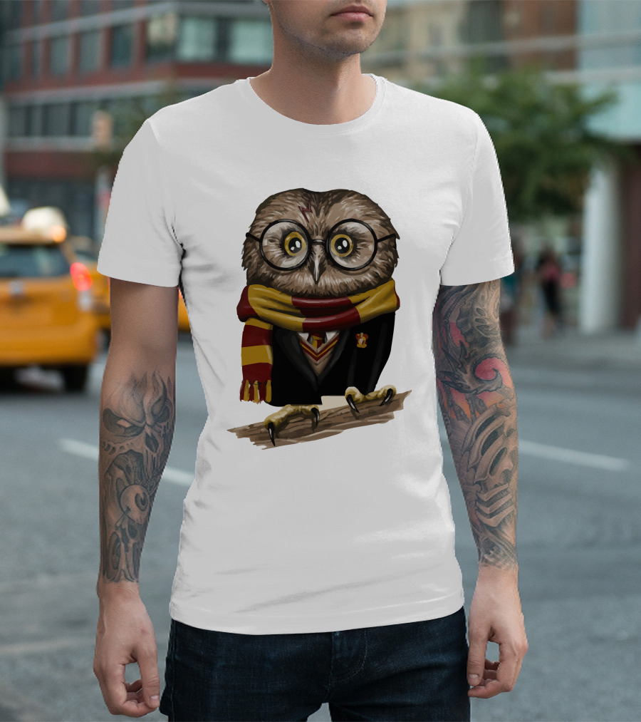 Owly Potter Gryffindor Owl with Glasses and Scarf T-Shirt