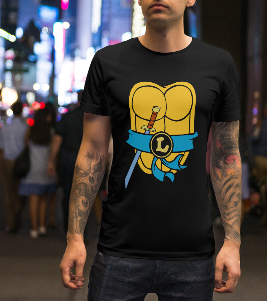 Turtles Leonardo L Belt Armor Sword T-Shirt
