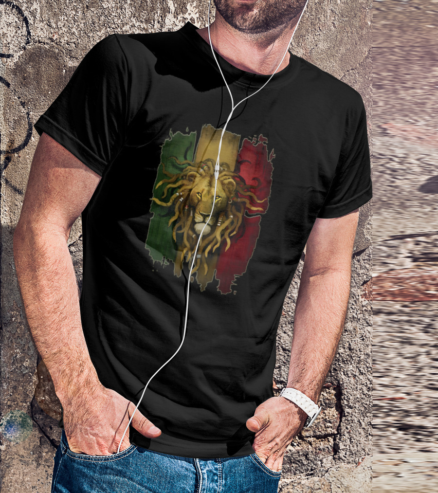 Rasta Lion Dreadlocks Africa Colors T-Shirt
