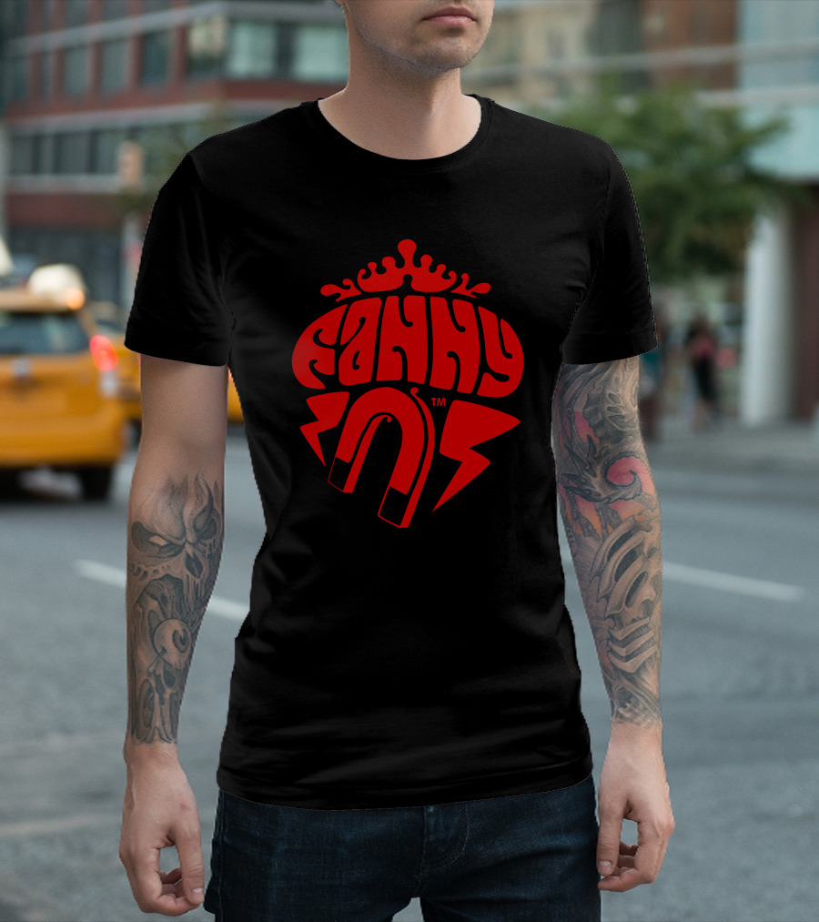 Fanny Magnet Crowned Red Retro Motif T-Shirt