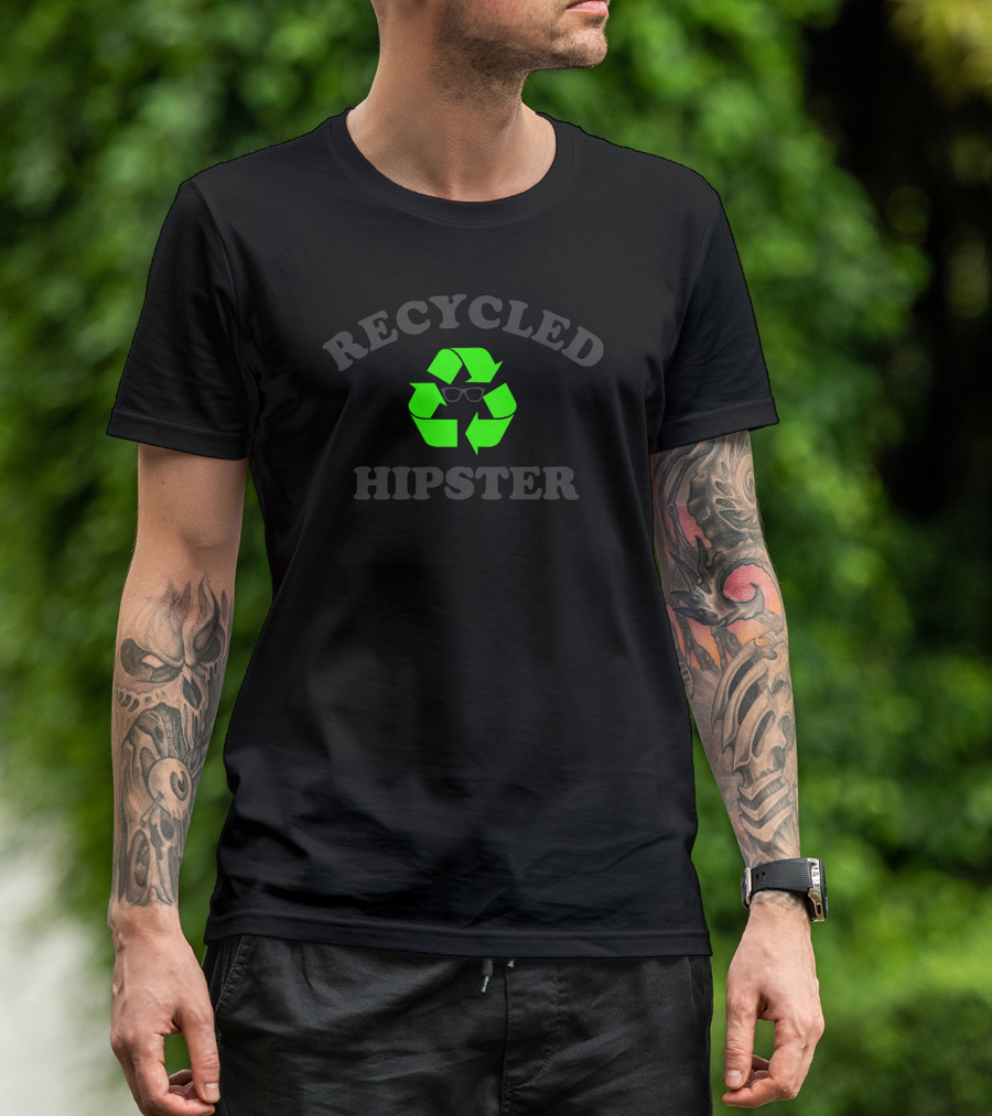 Recycled Hipster Green Recycling Symbol With Glasses T-Shirt