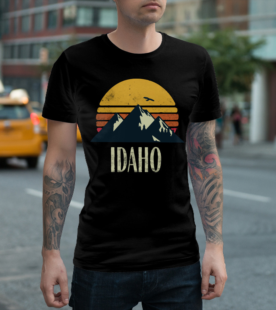 Idaho Mountains Sunset Bird T-Shirt