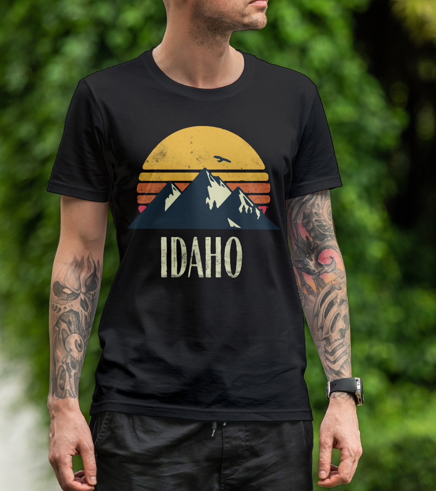 Idaho Mountains Sunset Bird T-Shirt