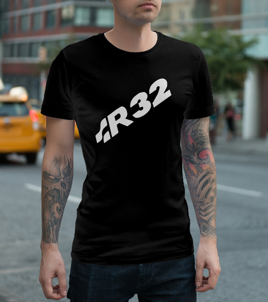 R32 Racing Stripe T-Shirt