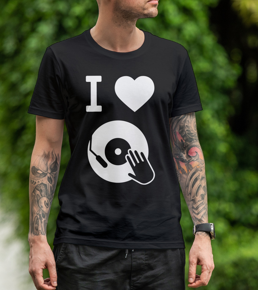 I Love Vinyl Scratching T-Shirt