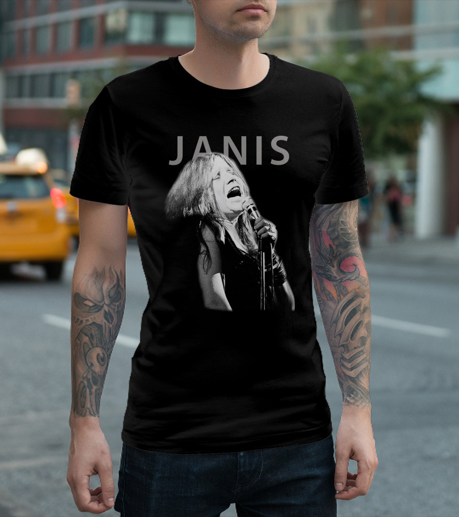 Janis Joplin Singing Iconic Black and White Photograph T-Shirt