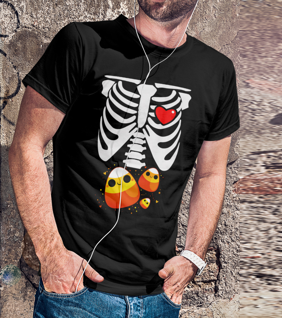 Skeleton Ribs Heart With Cute Candy Corn Halloween Food T-Shirt
