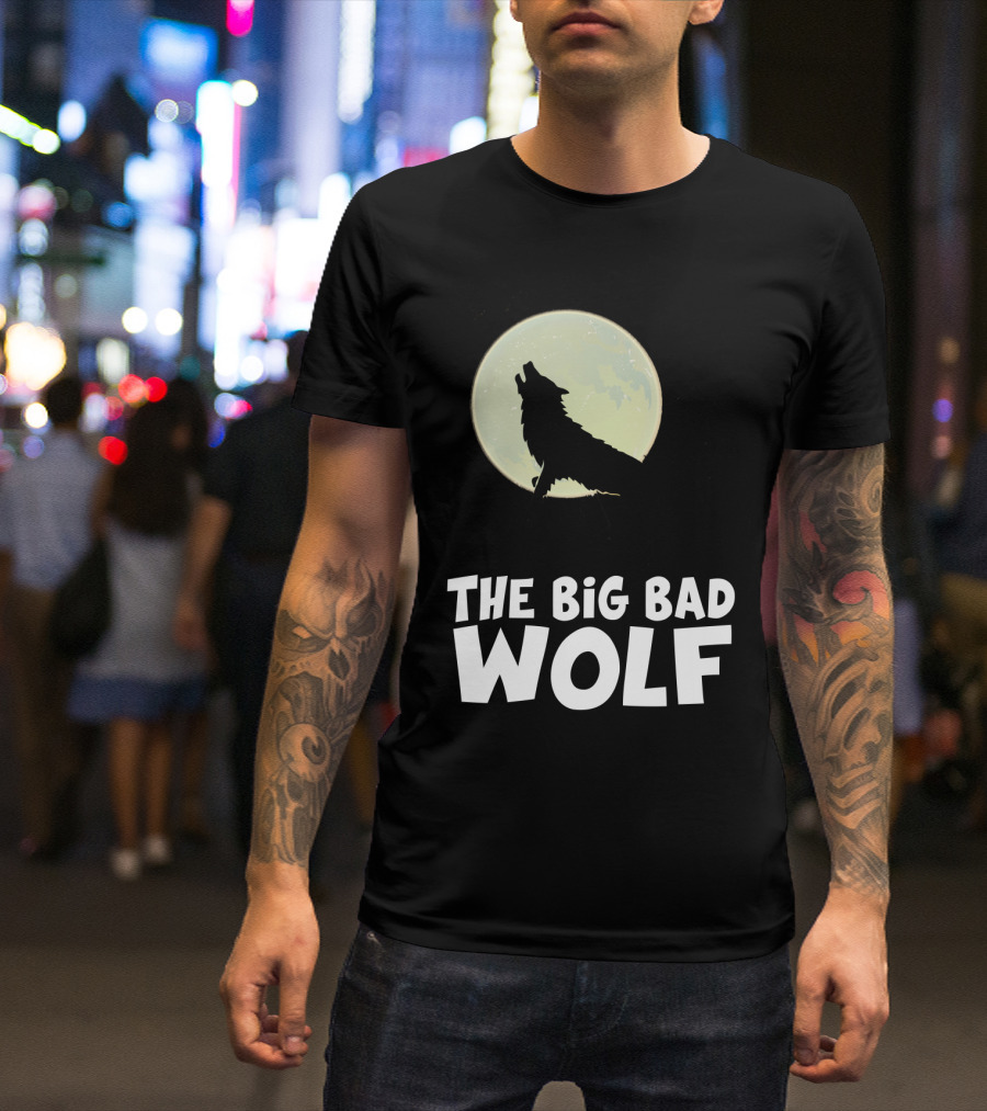 The Big Bad Wolf Howling At Moon With Flying Bat Halloween T-Shirt
