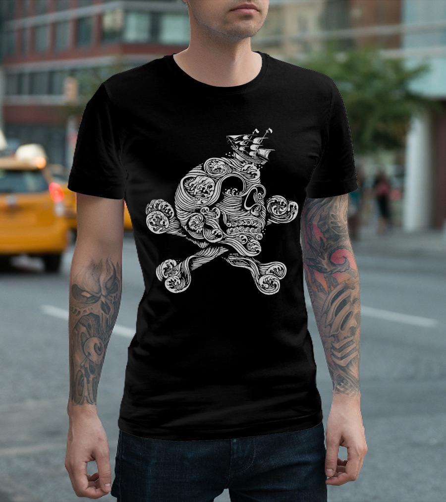 Pirate Ship Skull With Ocean Waves T-Shirt