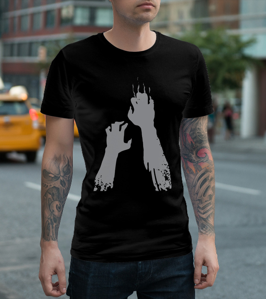 Zombie Hands Creepy Horror Halloween Motif T-Shirt