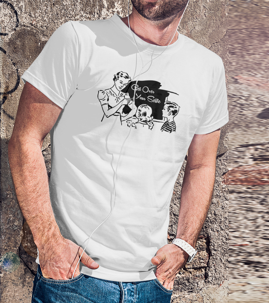 Get Over Your Selfie Retro Family Scene T-Shirt
